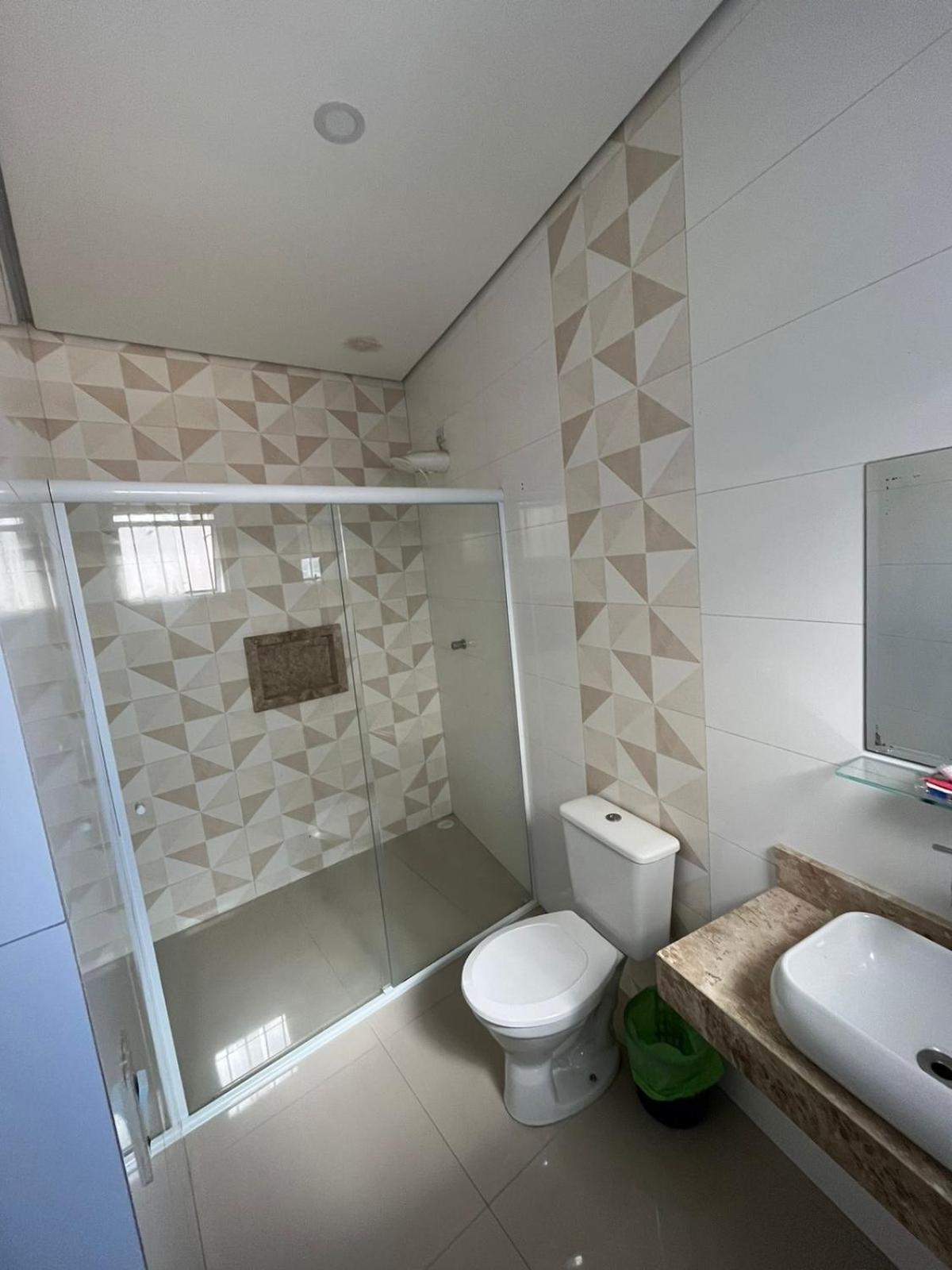 Hotel Quintino - Metro Se -Localizado No Coracao De Sao Paulo Proximo Ao Bras E 25 De Marco Com Estacionamento No Local Gratis Экстерьер фото A shower enclosure